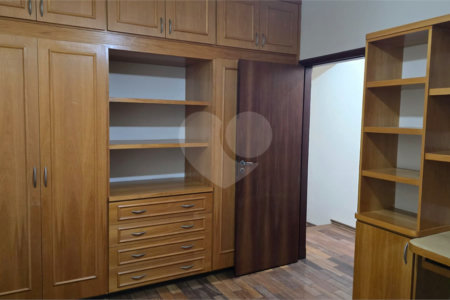 Casa à venda ou para alugar com 4 quartos, sendo 2 suítes, em Jardim Morumbi, Araraquara, SP