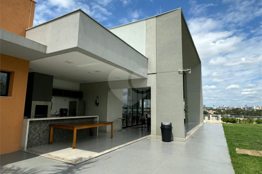 Casa em construção com 3 suítes no Condomínio Damha 2, na cidade de Piracicaba - SP.