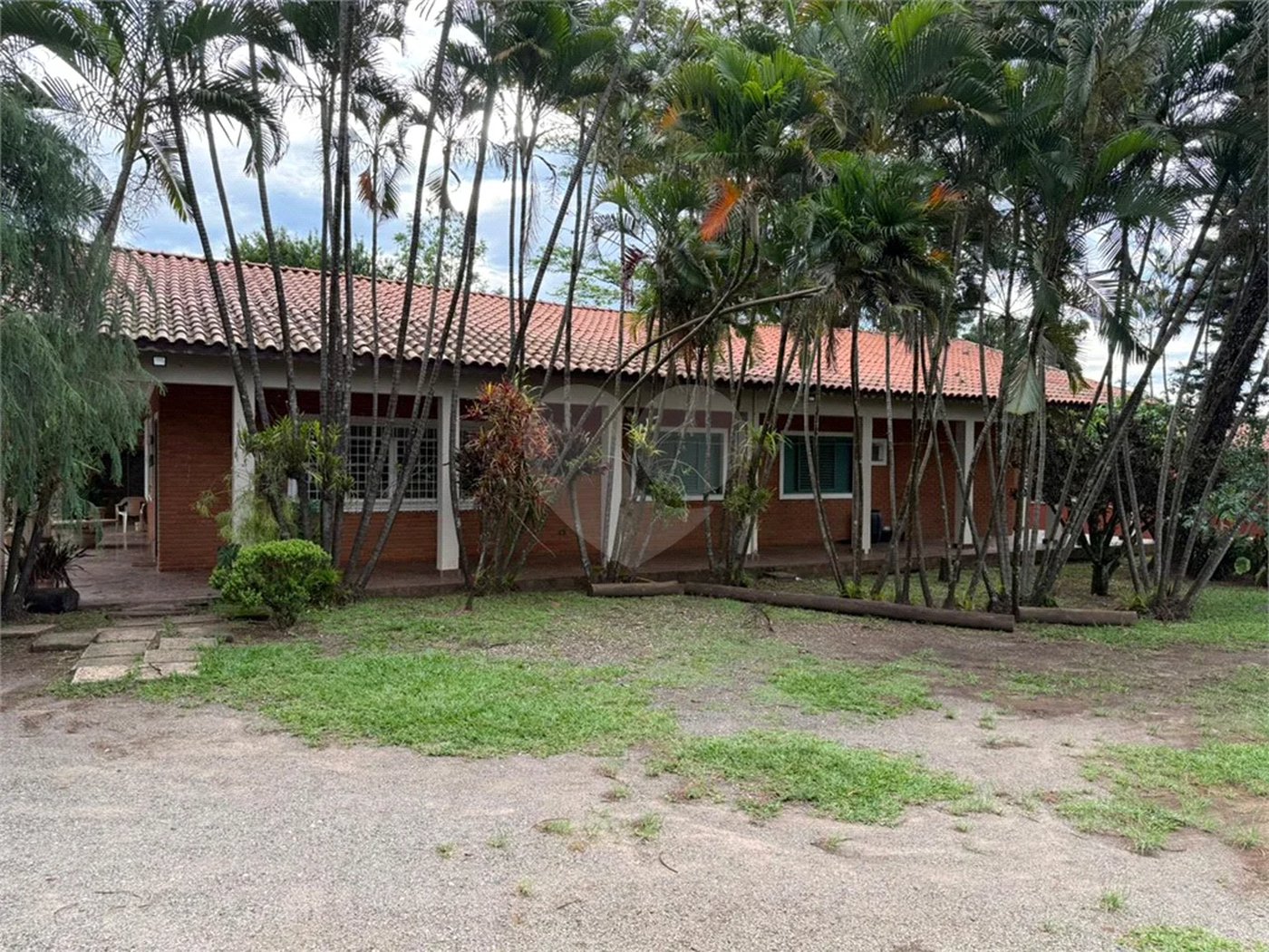 Chácara no Unileste, com espaço para eventos e cozinha industrial, na modalidade porteira fechada,