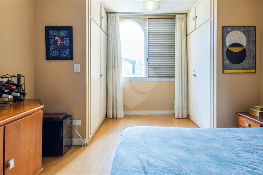 Apartamento à venda com 3 quartos, sendo 1 suíte, em Bela Vista, São Paulo, SP