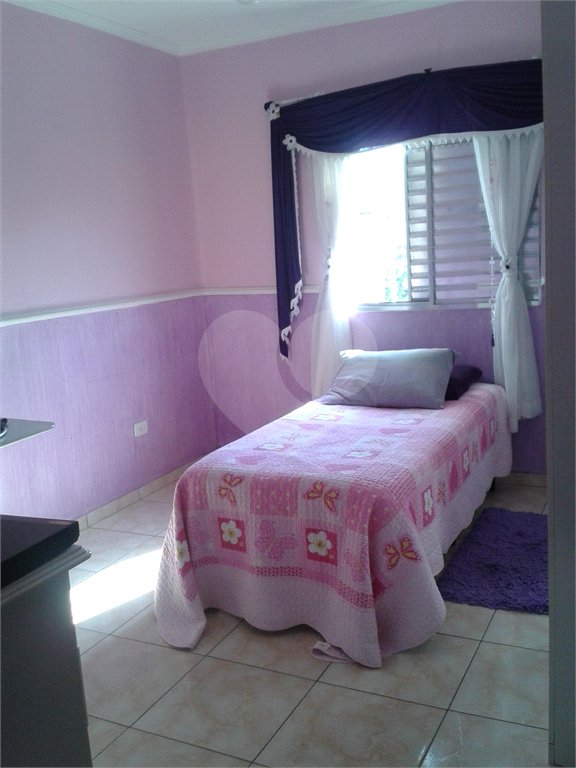 Sobrado à venda com 3 quartos em Vila Dona Augusta, São Paulo, SP