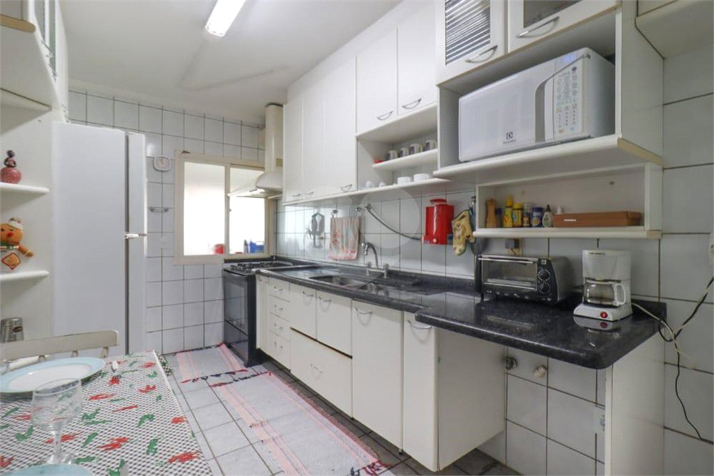 Apartamento à venda com 4 quartos, sendo 2 suítes, em Fazenda Morumbi, São Paulo, SP
