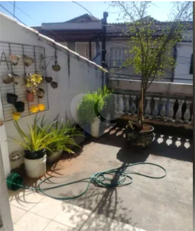 Sobrado à venda com 2 quartos em Pari, São Paulo, SP