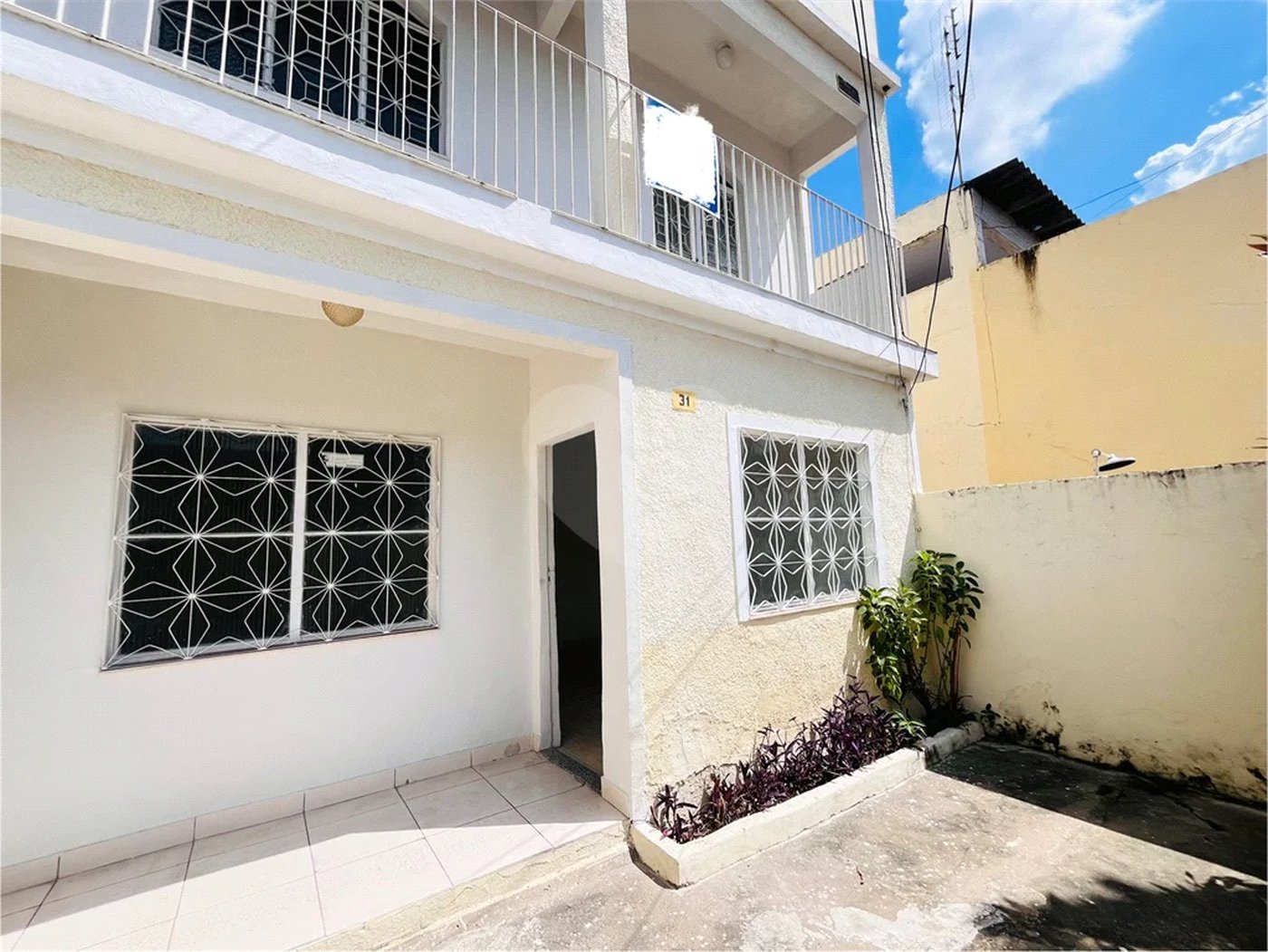Casa à venda com 3 quartos em Campo Grande, Rio de Janeiro, RJ