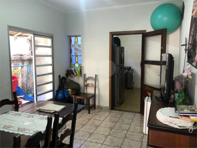 Sobrado à venda com 4 quartos em Santana, São Paulo, SP