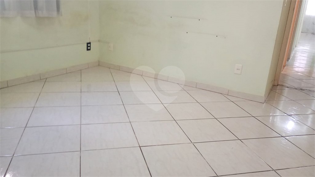 Casa Térrea à venda com 3 quartos, sendo 1 suíte, em Vila Nova, Salto, SP