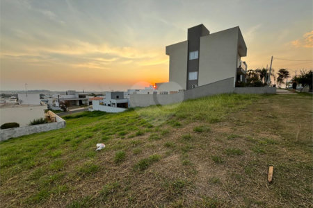 Terreno à venda em Residencial Lagos D'icaraí, Salto, SP