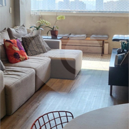 Apartamento à venda com 2 quartos, sendo 1 suíte, em Barra Funda, São Paulo, SP