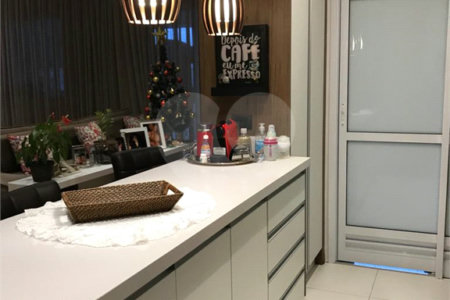 Apartamento à venda com 2 suítes em Vila Andrade, São Paulo, SP