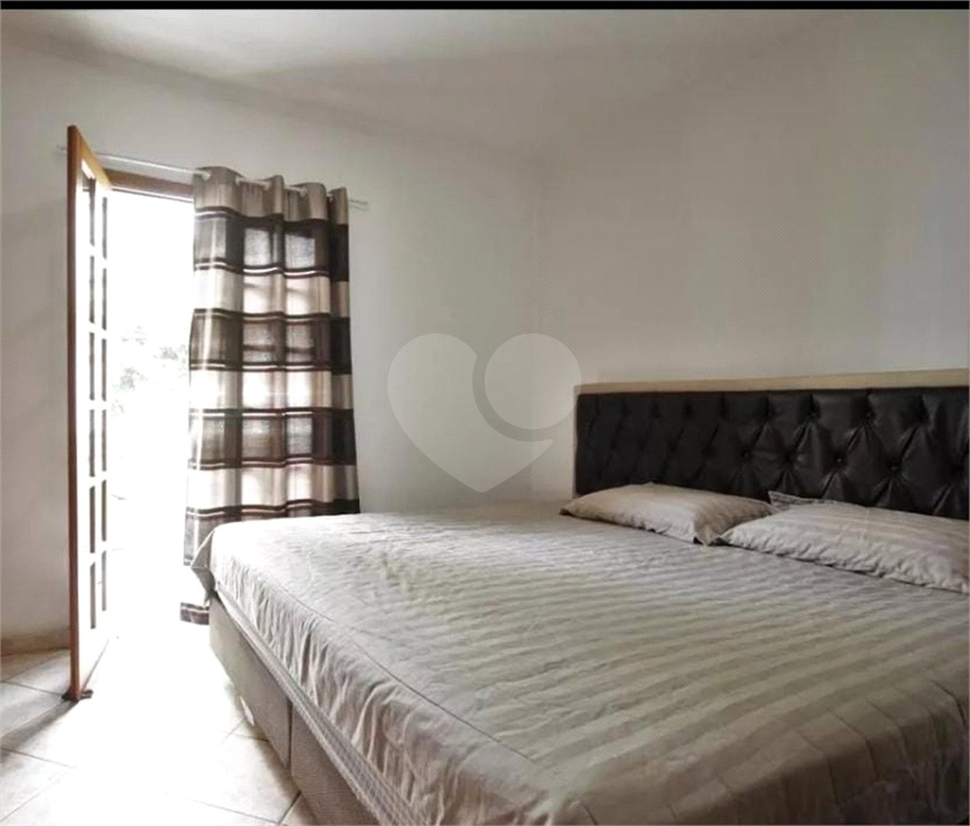 Sobrado à venda com 3 quartos, sendo 1 suíte, em Lar São Paulo, São Paulo, SP