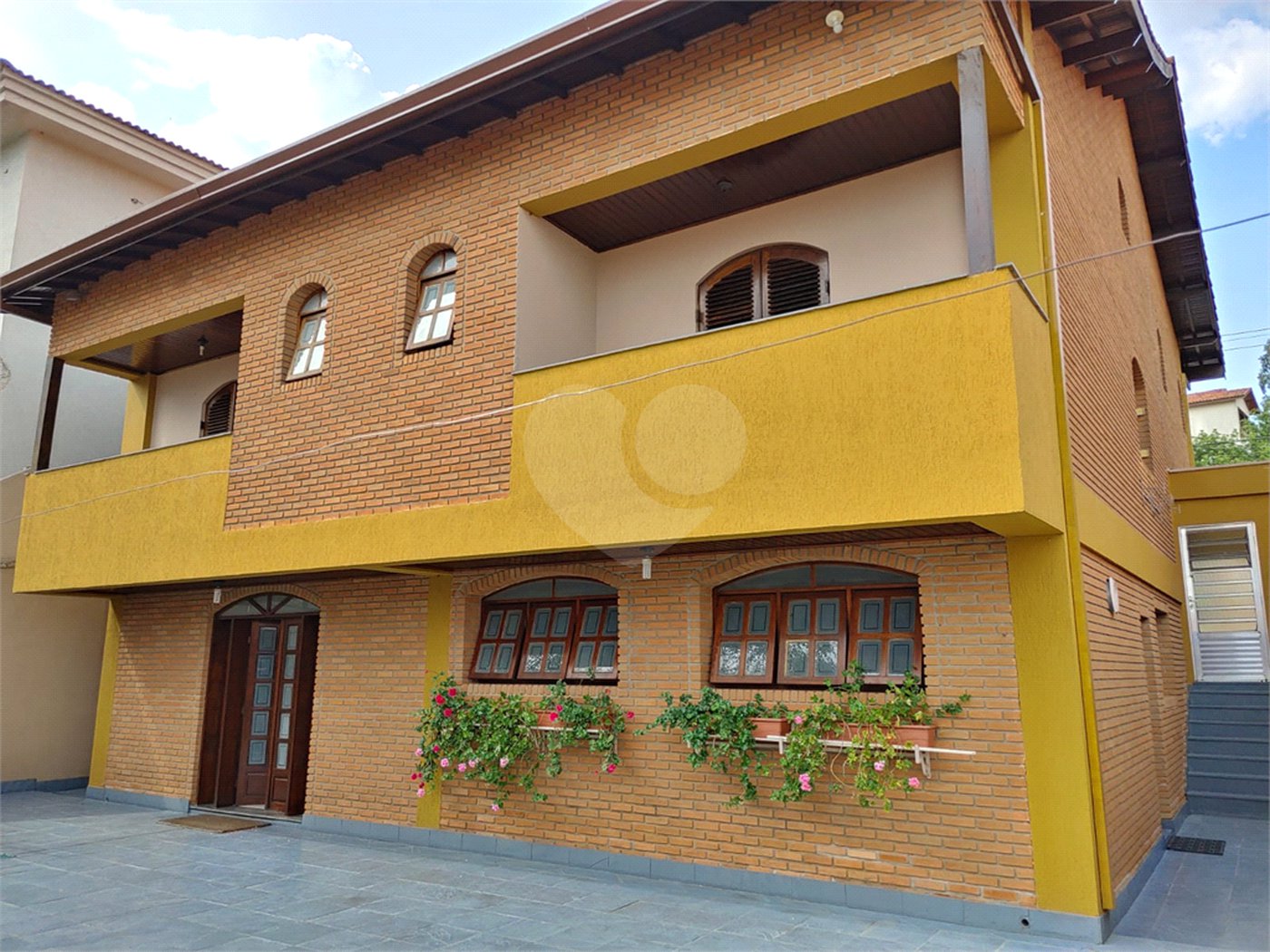 Casa à venda com 4 quartos, sendo 2 suítes, em Parque dos Príncipes, São Paulo, SP