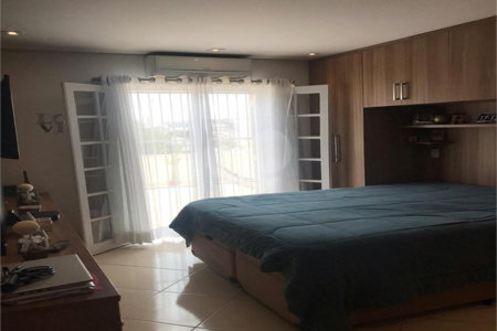 Casa Térrea à venda com 3 quartos, sendo 2 suítes, em Vila Mazzei, São Paulo, SP