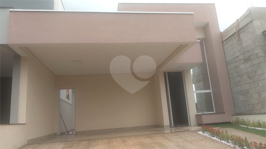 Casa à venda com 3 quartos, sendo 1 suíte, no condomínio Terras da Estância, Paulínia - SP