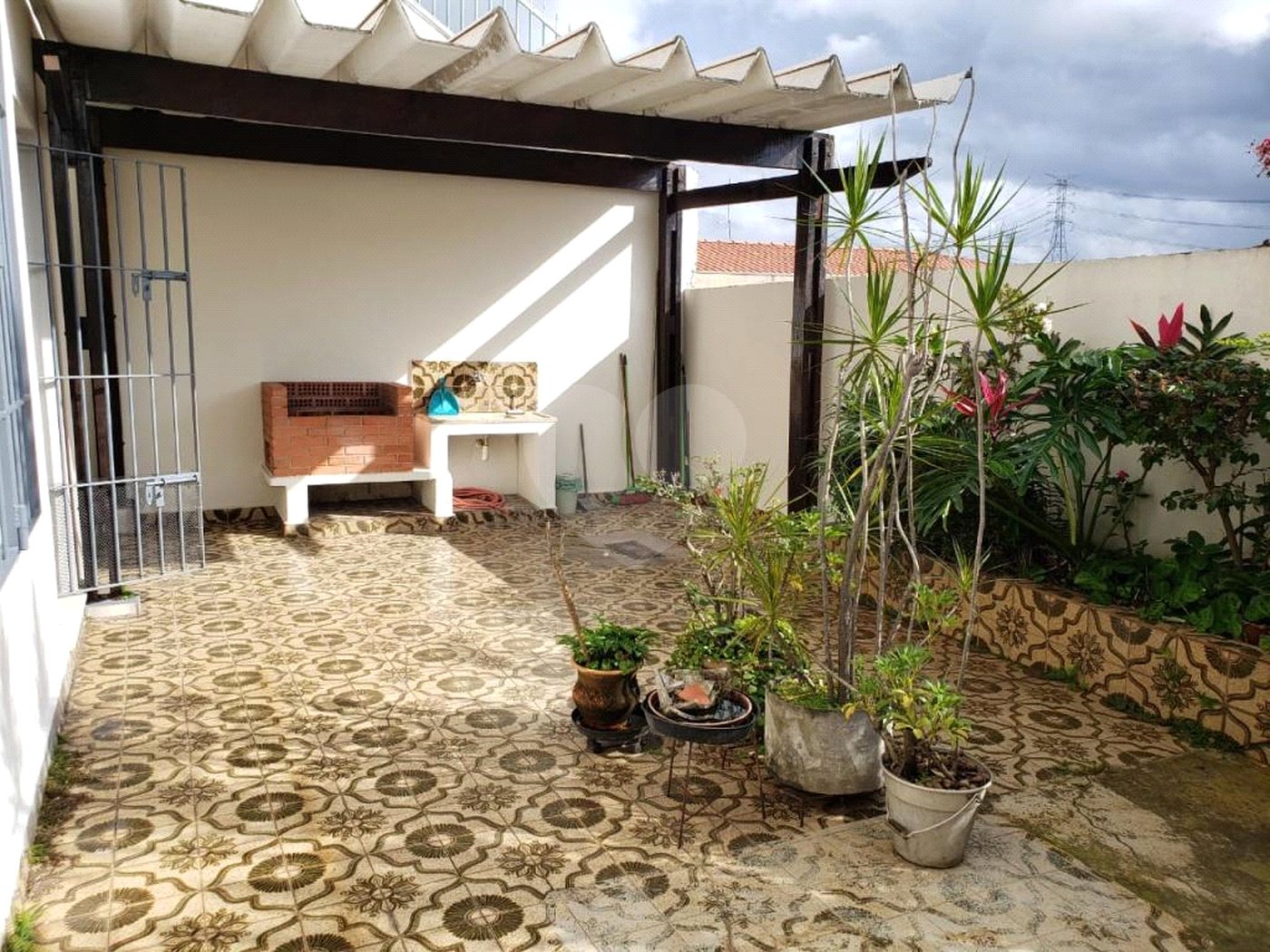Casa à venda com 3 quartos em Vila Tiradentes, São Paulo, SP