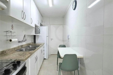 Apartamento à venda com 2 quartos em Itaim Bibi, São Paulo, SP