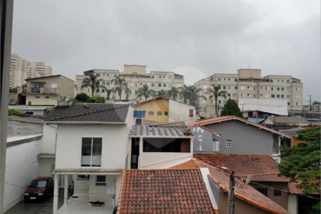 Casa à venda com 6 quartos, sendo 3 suítes, em Alto Ipiranga, Mogi das Cruzes, SP