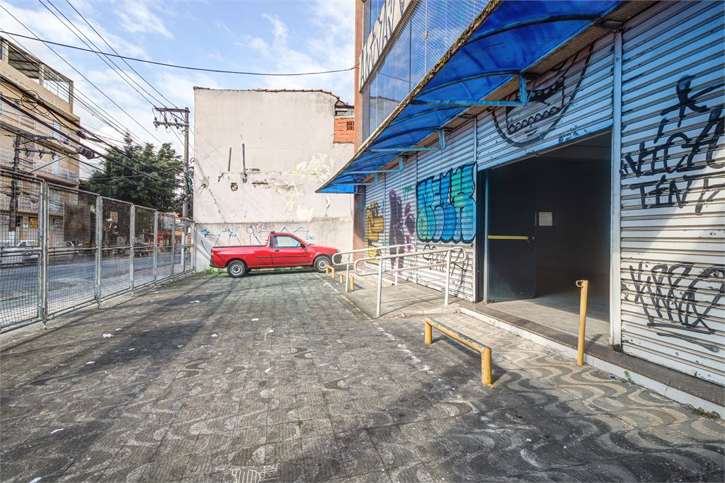Sobrado à venda ou para alugar com 1 quarto em Santo Amaro, São Paulo, SP