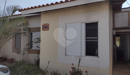 Casa à venda com 2 quartos no condomínio Terra Nova, São Carlos - SP