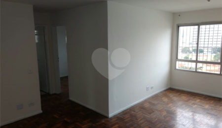 Apartamento à venda com 2 quartos, sendo 1 suíte,  em Cambuci, São Paulo, SP
