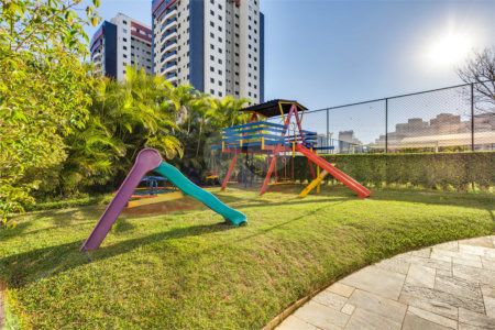 Apartamento à venda com 3 quartos, sendo 1 suíte, em Chácara Santo Antônio (zona Sul), São Paulo, SP