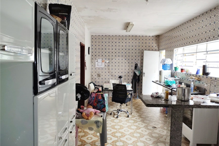 Prédio à venda com 4 quartos, sendo 1 suíte, em Tremembé, São Paulo, SP