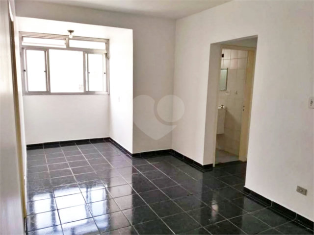 Apartamento à venda com 2 quartos em Bom Retiro, São Paulo, SP