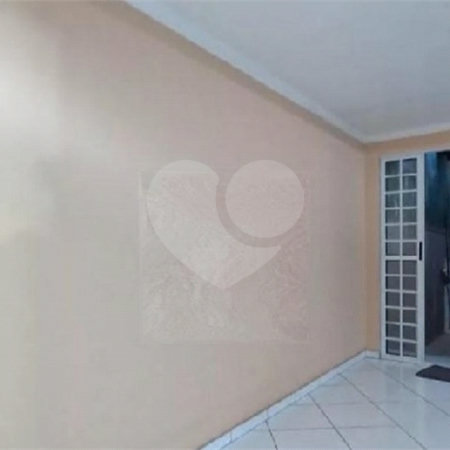 Casa à venda com 3 quartos, sendo 1 suíte, em Jardim Cumbica, Guarulhos, SP