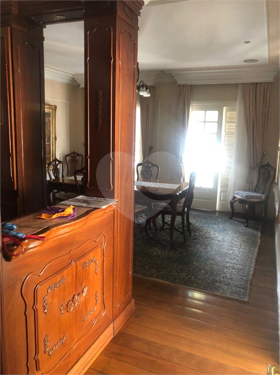 Casa à venda com 4 suítes em Caxingui, São Paulo, SP