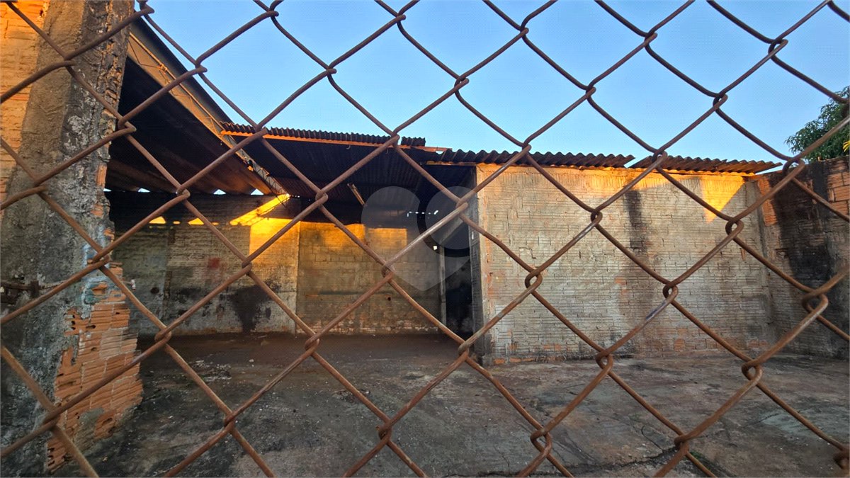 Barracão para alugar em Vila Suconasa, Araraquara, SP