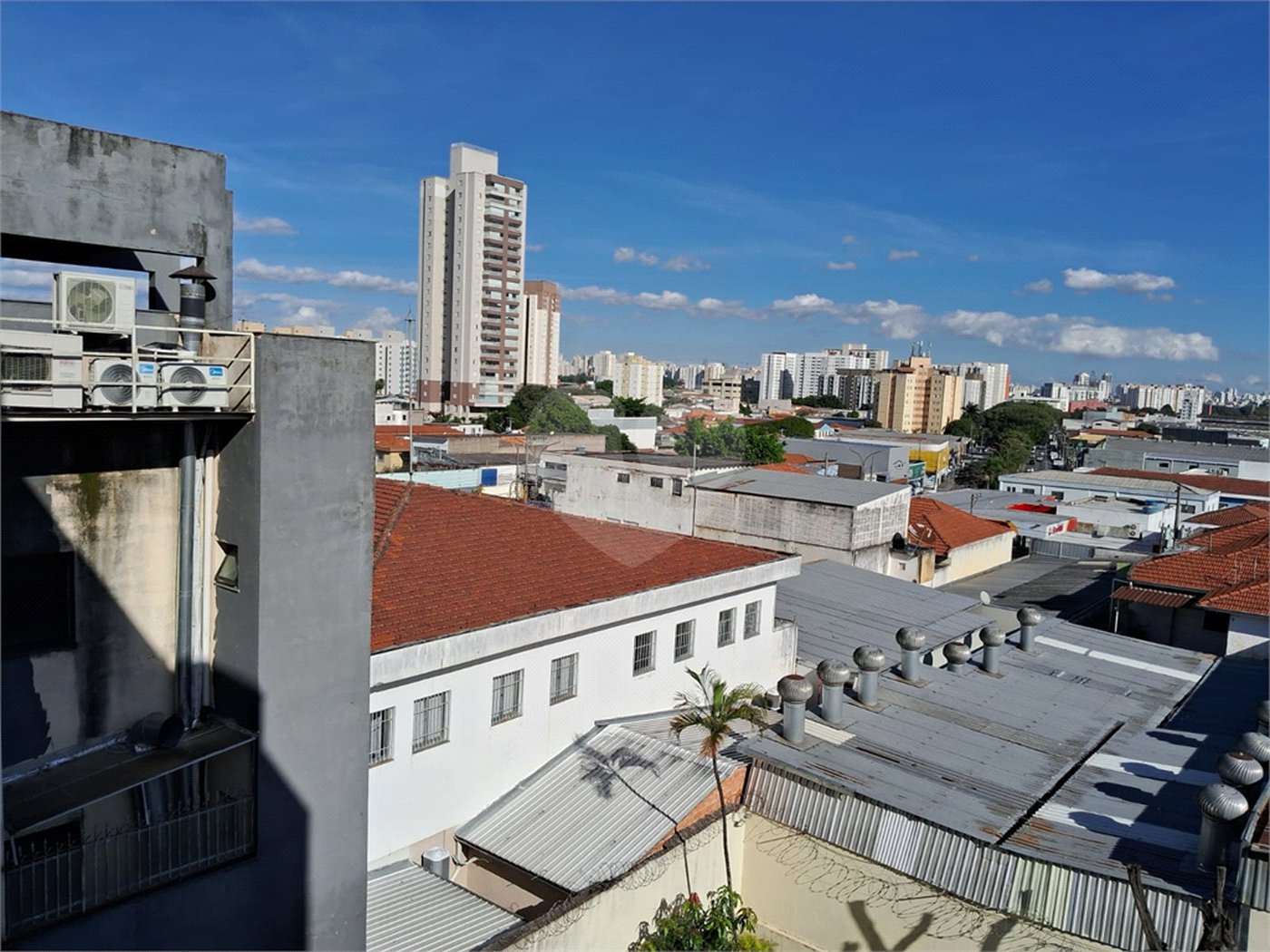 Apartamento à venda com 2 quartos, sendo 1 suíte, em Vila Guilherme, São Paulo, SP