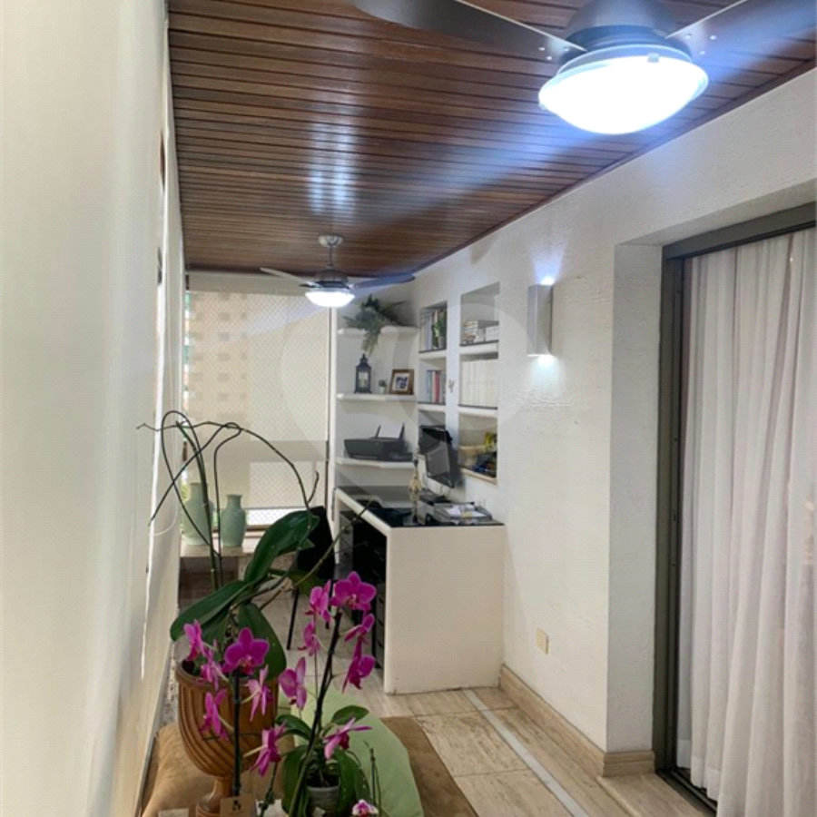 Apartamento à venda com 3 suítes em Vila Suzana, São Paulo, SP