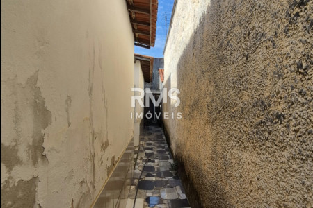 Casa à venda ou para alugar com 3 quartos, sendo 1 suíte,  em Jardim do Estádio, Itu, SP