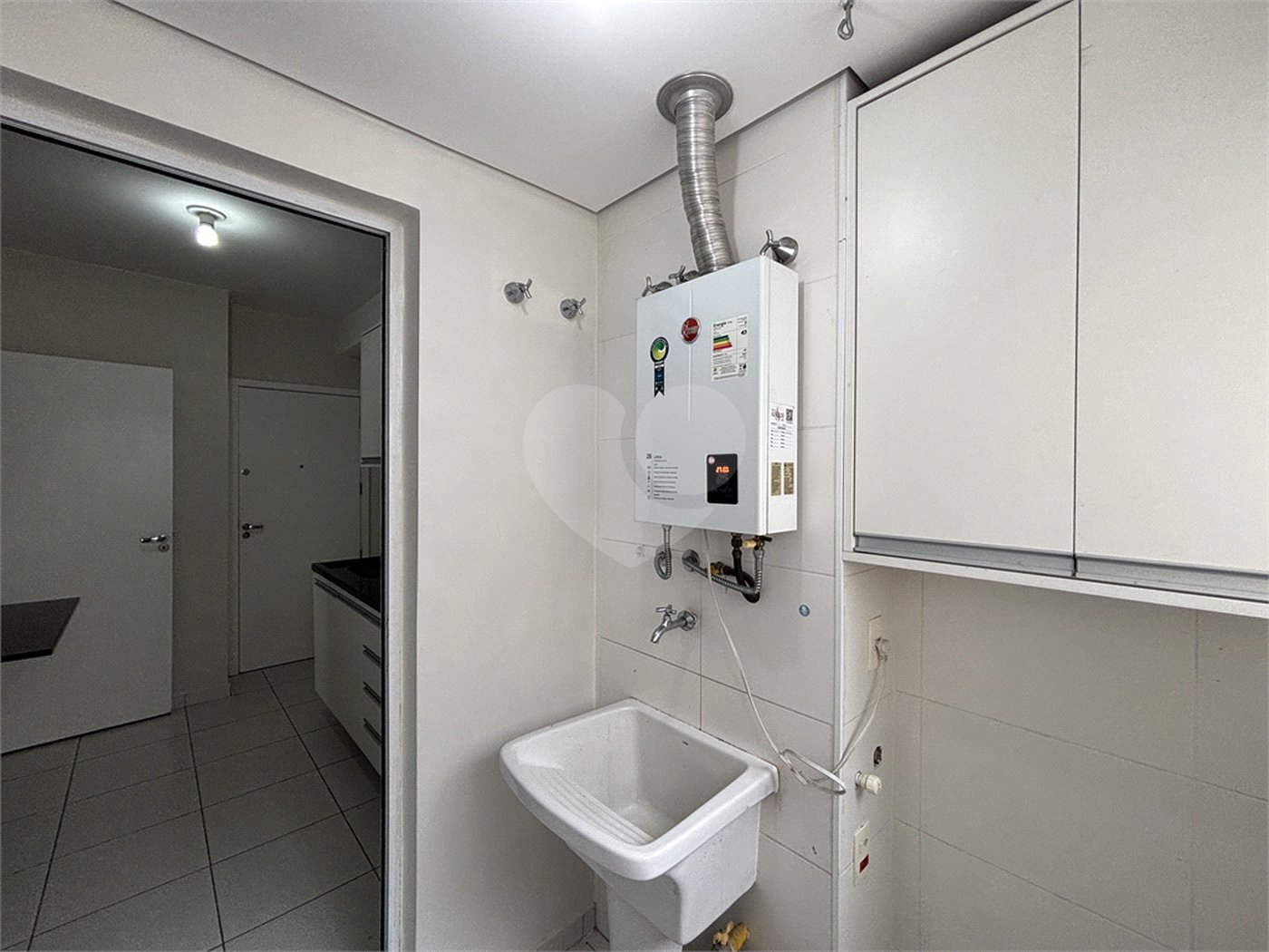 Apartamento para alugar com 3 quartos, sendo 1 suíte, em Barra Funda, São Paulo, SP