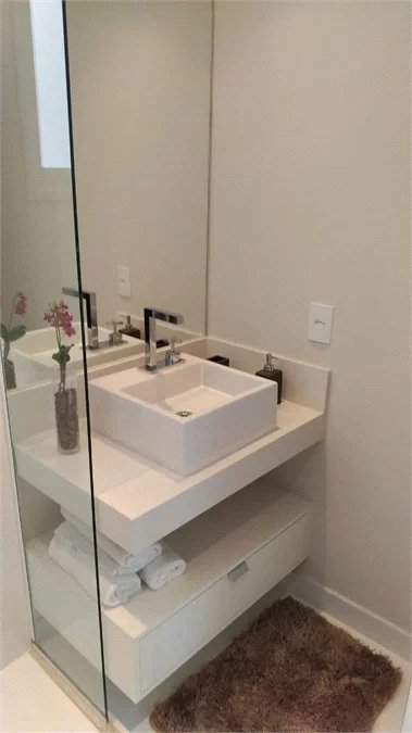 Apartamento à venda com 4 suítes em Jardim Guedala, São Paulo, SP