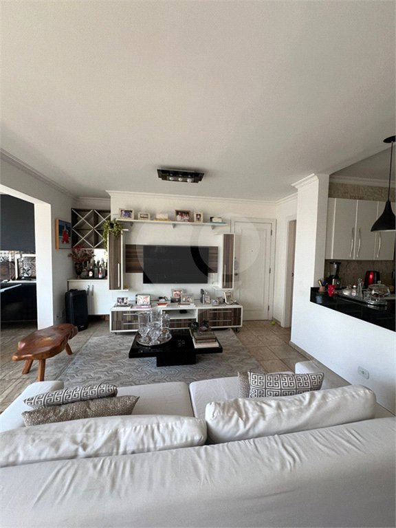 Apartamento à venda com 4 quartos, sendo 2 suítes,  em Vila Andrade, São Paulo, SP