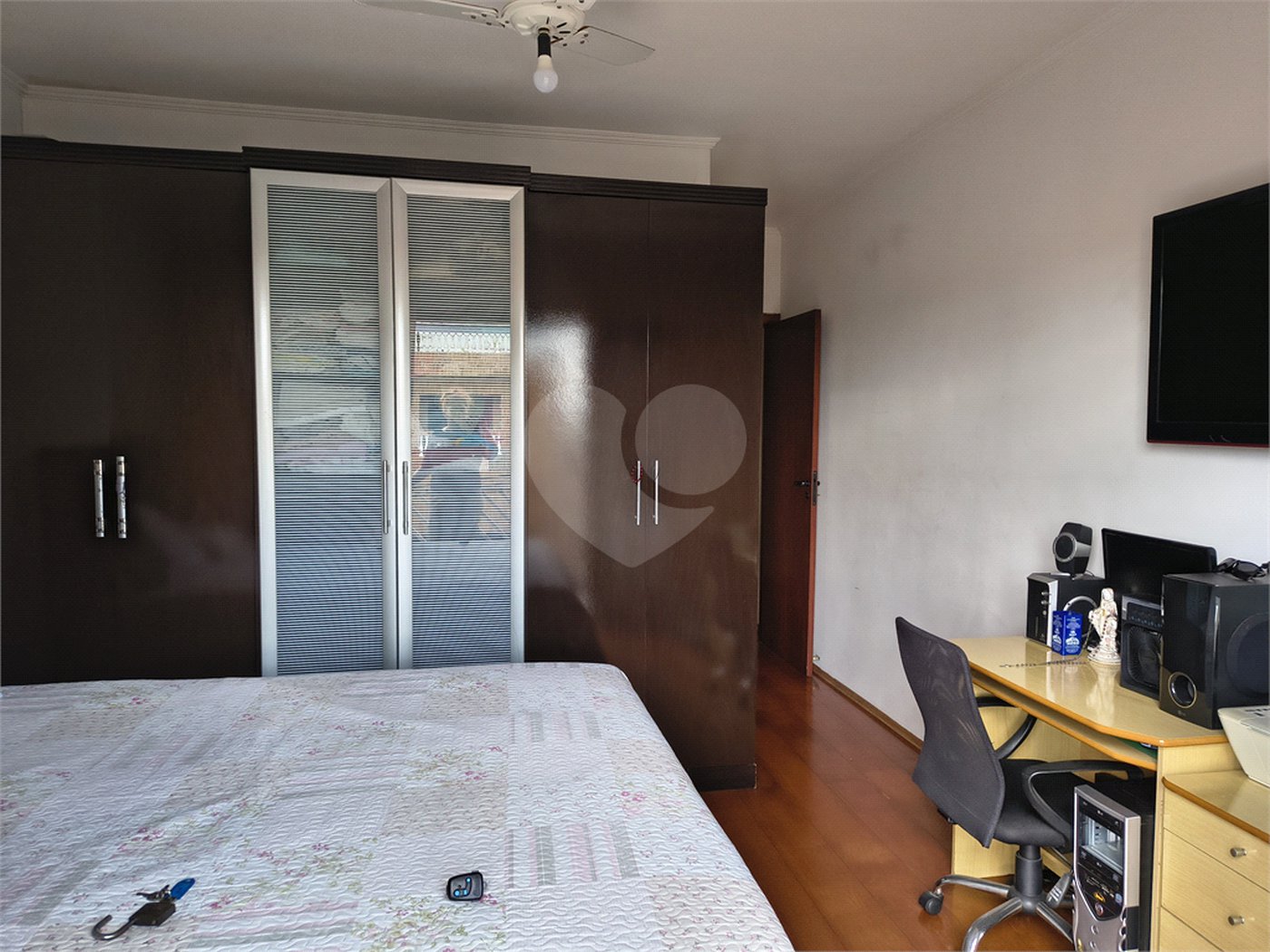 Sobrado à venda com 3 quartos, sendo 1 suíte, em Tremembé, São Paulo, SP