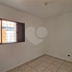 Sobrado à venda com 4 quartos, sendo 1 suíte, em Jardim Hubert, Indaiatuba, SP