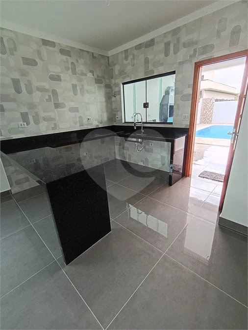 Casa à venda com 3 quartos, sendo 1 suíte, em Loteamento Parque Serras de Atibaia I, Atibaia, SP