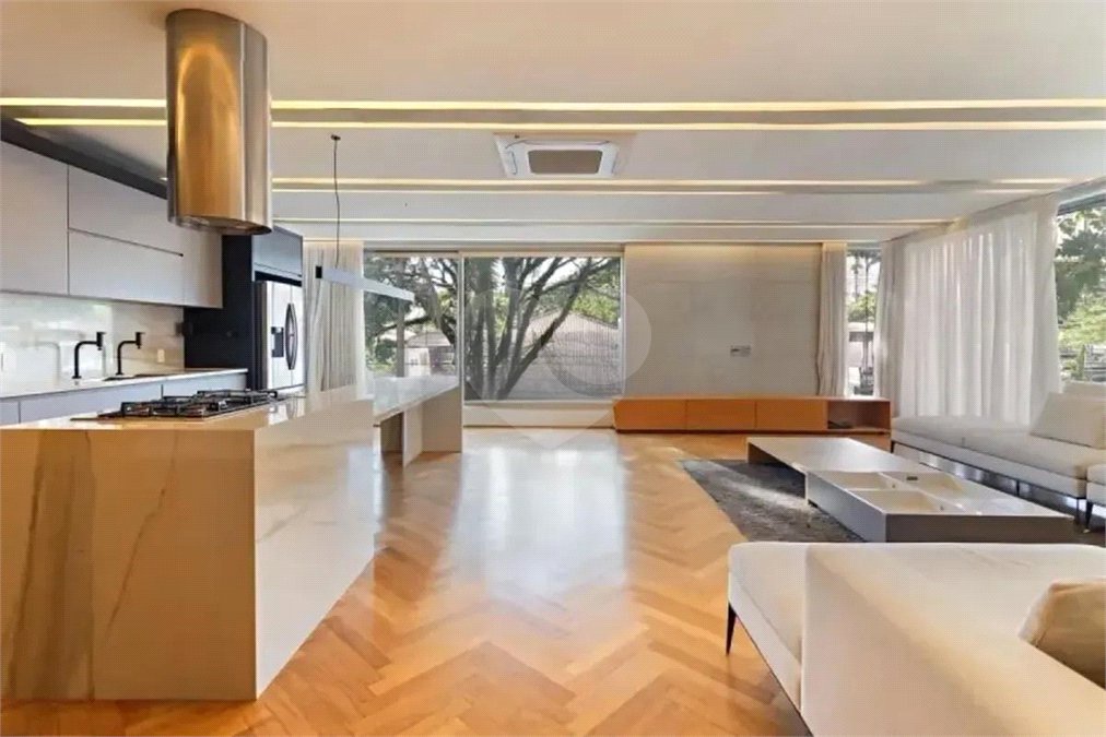Casa à venda ou para alugar com 2 suítes no condomínio Praça Gabriel, São Paulo - SP