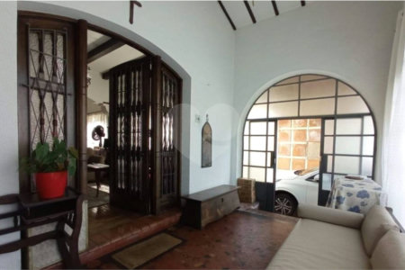 Casa à venda com 4 quartos, sendo 1 suíte,  em Lapa, São Paulo, SP