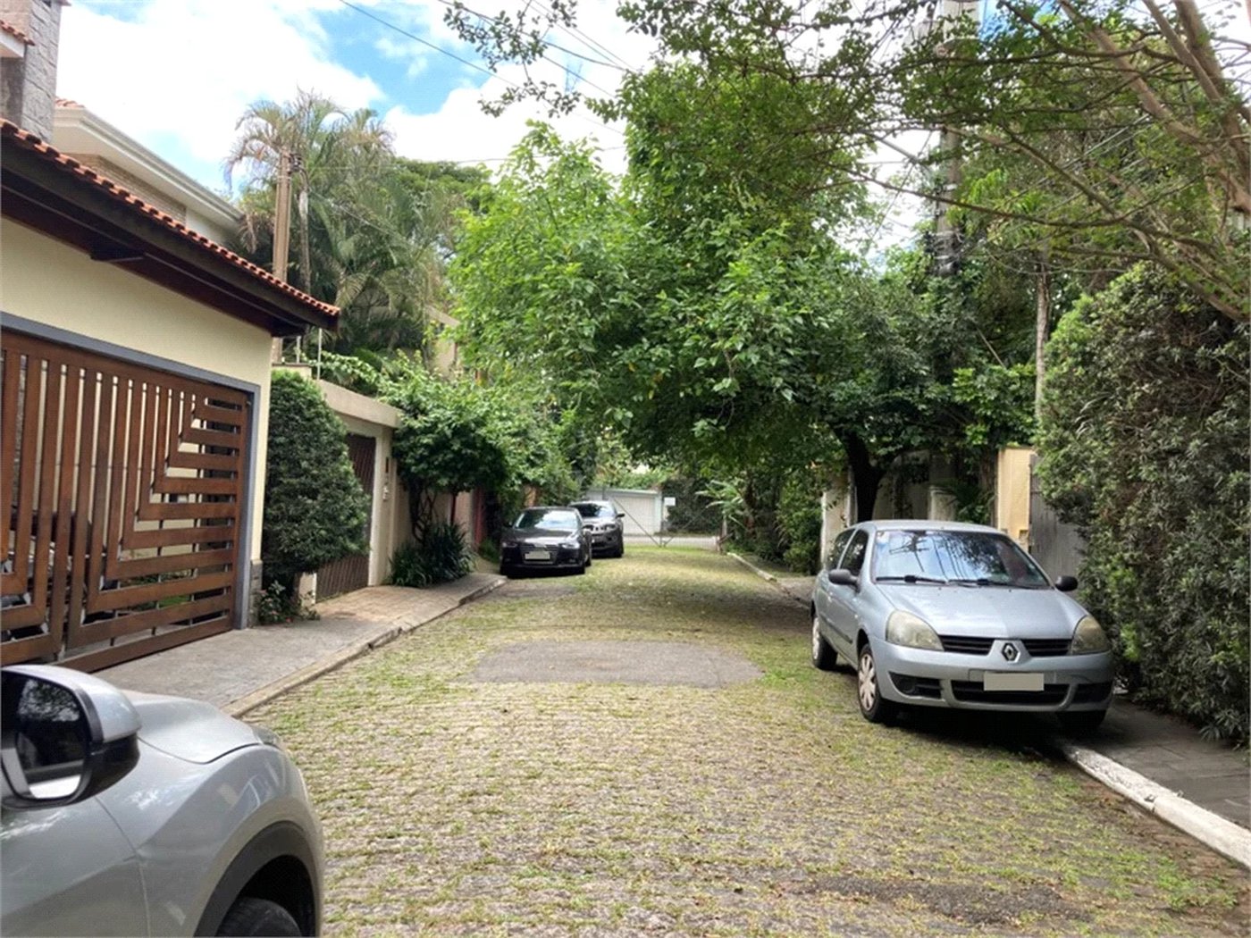 Casa de Vila à venda com 3 quartos, sendo 1 suíte,  em Brooklin Paulista, São Paulo, SP