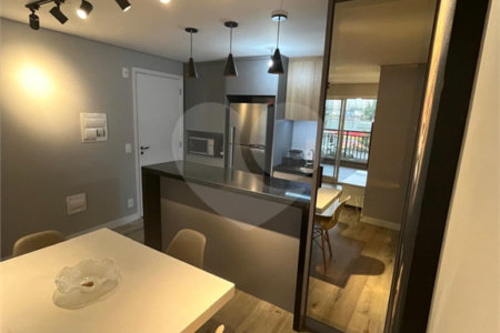 Apartamento à venda com 3 quartos, sendo 1 suíte, em Alto da Boa Vista, São Paulo, SP