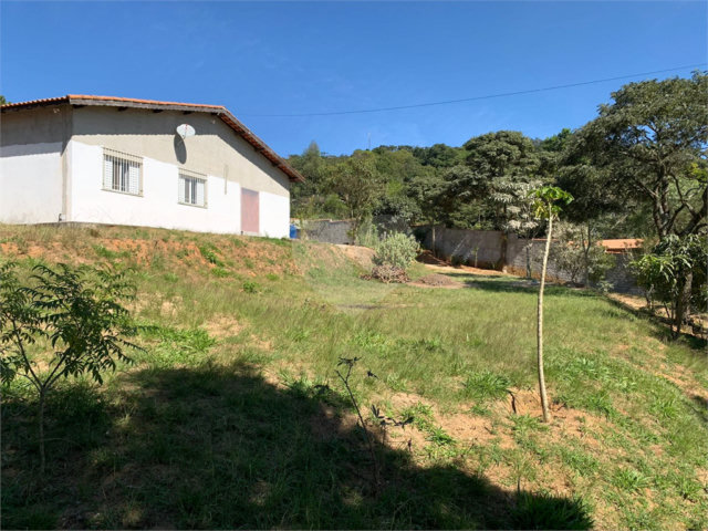 Casa à venda com 3 quartos, sendo 1 suíte,  em Olho D'água, Mairiporã, SP