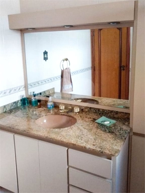 Sobrado à venda com 3 quartos, sendo 1 suíte, em Mooca, São Paulo, SP