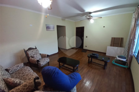 Casa à venda com 4 quartos, sendo 2 suítes,  em Parque Esmeralda, São Paulo, SP
