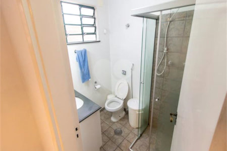 Sobrado à venda com 3 quartos, sendo 1 suíte, em Alto da Boa Vista, São Paulo, SP
