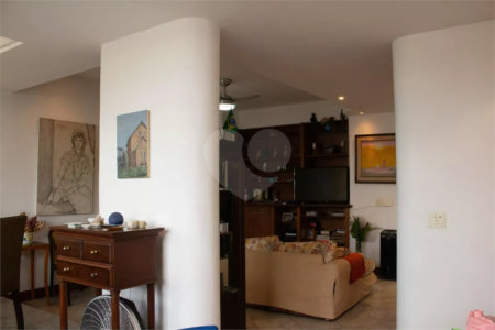 Apartamento à venda com 3 quartos, sendo 1 suíte, em Copacabana, Rio de Janeiro, RJ