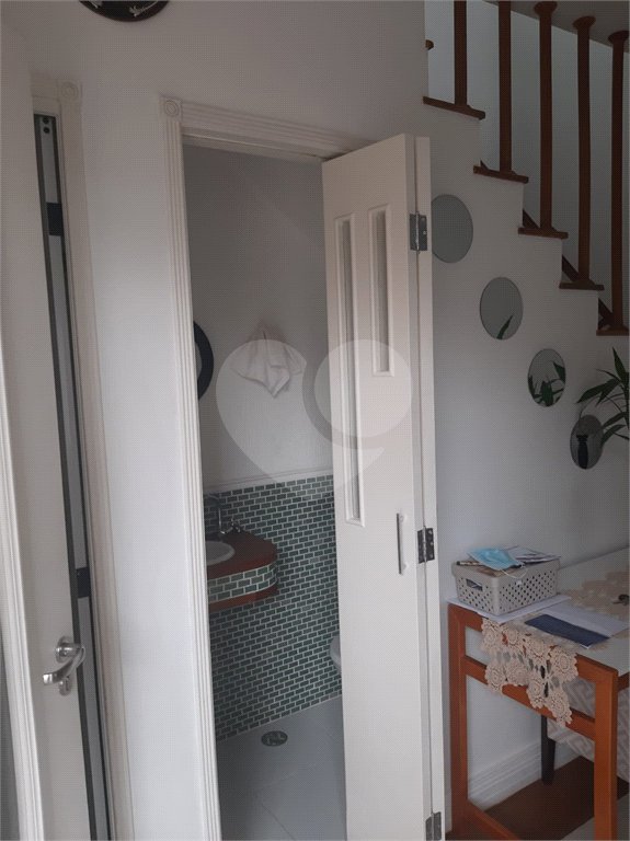 Casa à venda com 2 quartos, sendo 1 suíte, no condomínio Residencial Vila da Serra, São Paulo - SP