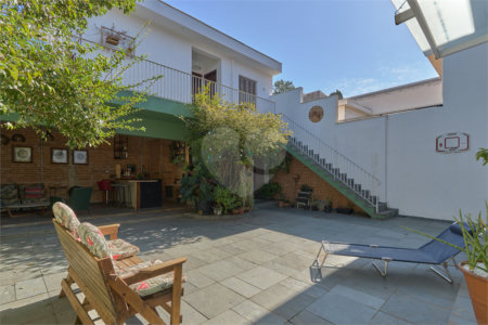 Casa à venda com 4 quartos, sendo 2 suítes, em Brooklin, São Paulo, SP