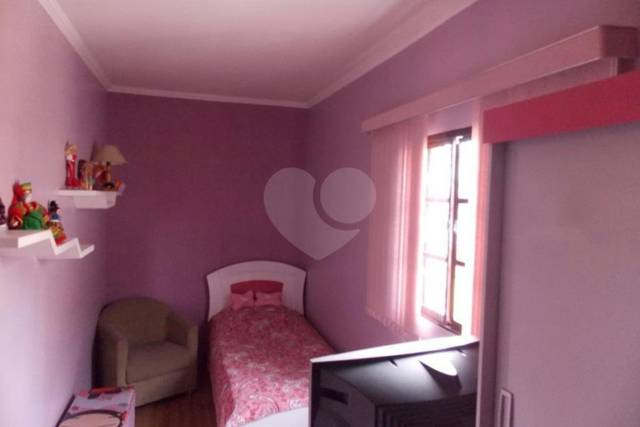 Sobrado à venda com 3 quartos, sendo 1 suíte, em Vila Nova Mazzei, São Paulo, SP